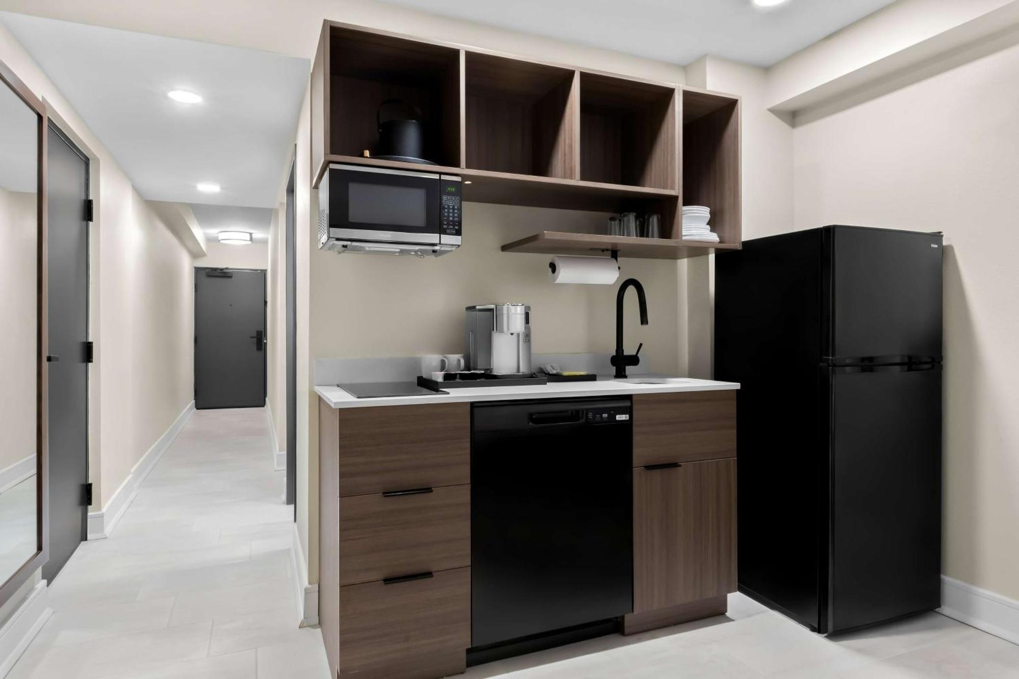Latitude Suites Tinton Falls Eatontown - BW Premier Collection Exteriör bild