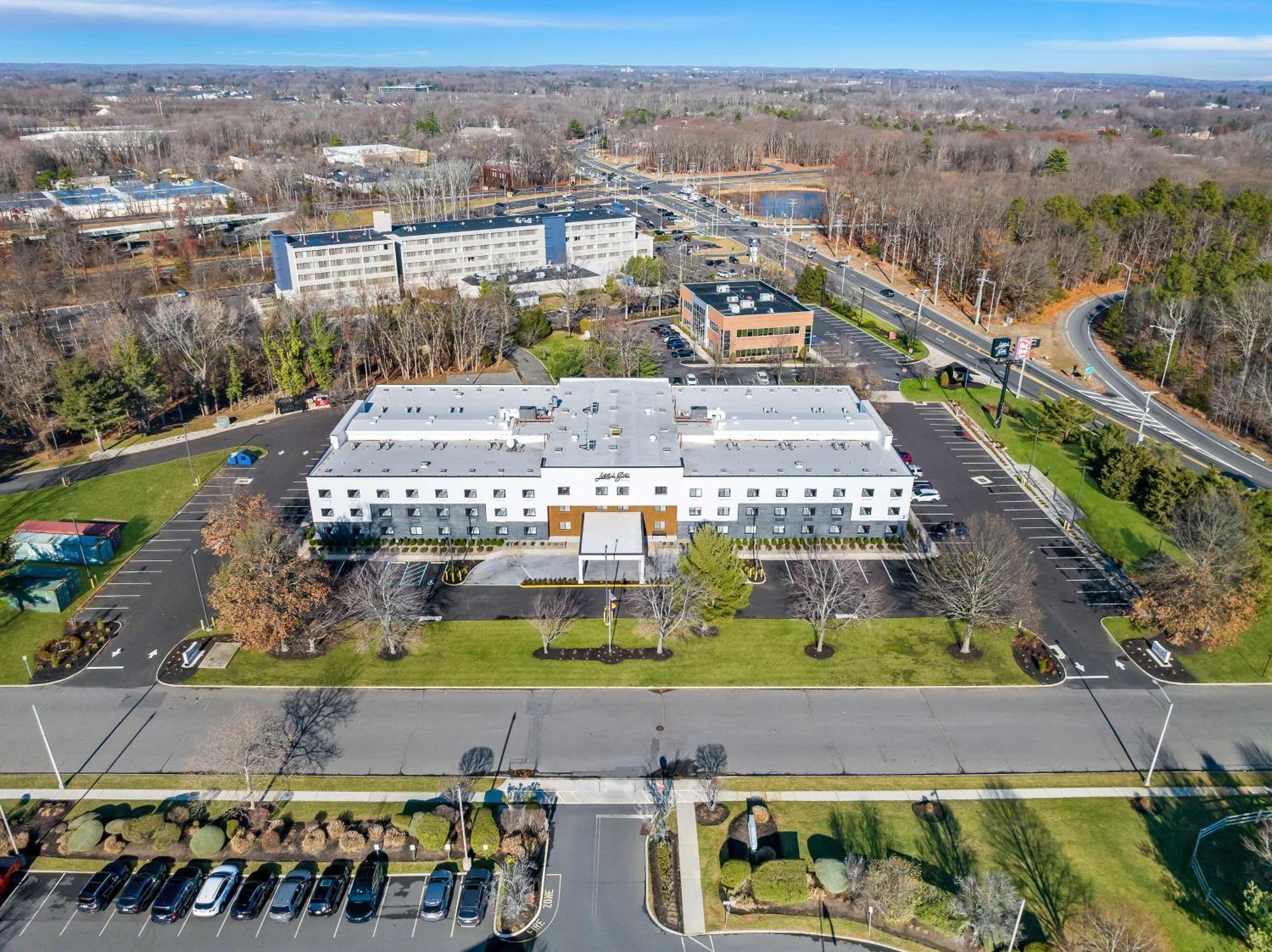 Latitude Suites Tinton Falls Eatontown - BW Premier Collection Exteriör bild