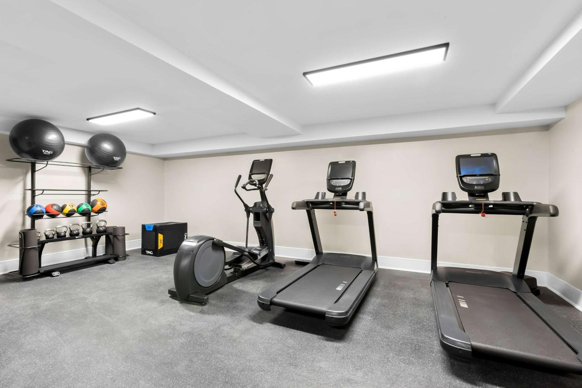 Latitude Suites Tinton Falls Eatontown - BW Premier Collection Exteriör bild