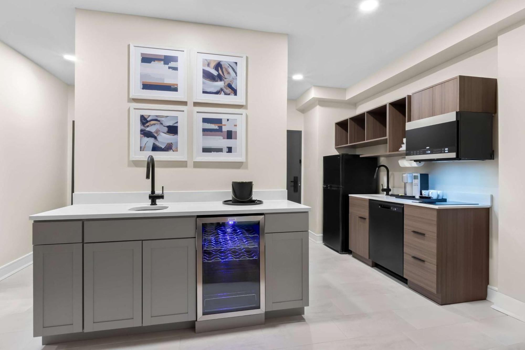 Latitude Suites Tinton Falls Eatontown - BW Premier Collection Exteriör bild