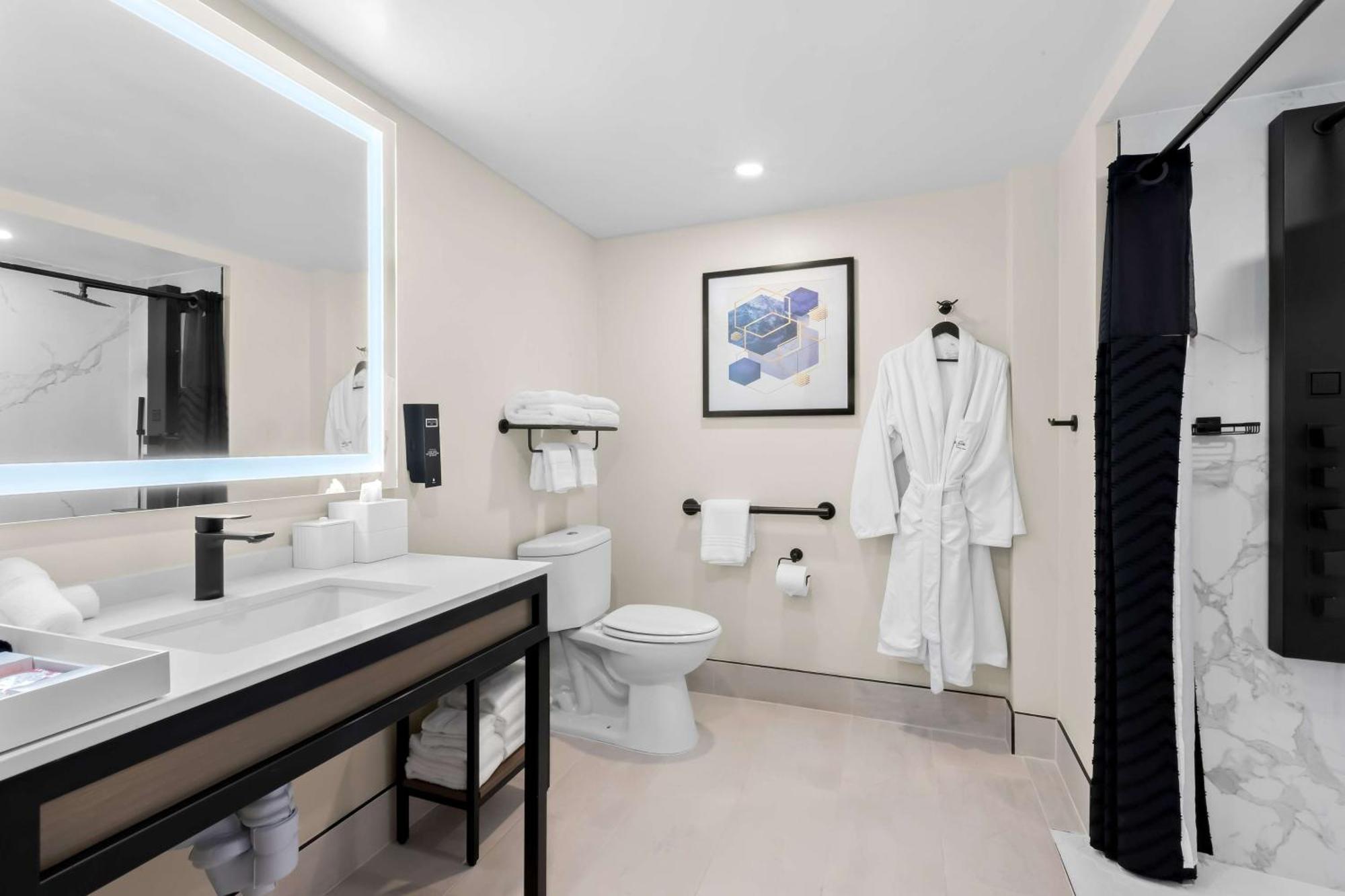 Latitude Suites Tinton Falls Eatontown - BW Premier Collection Exteriör bild