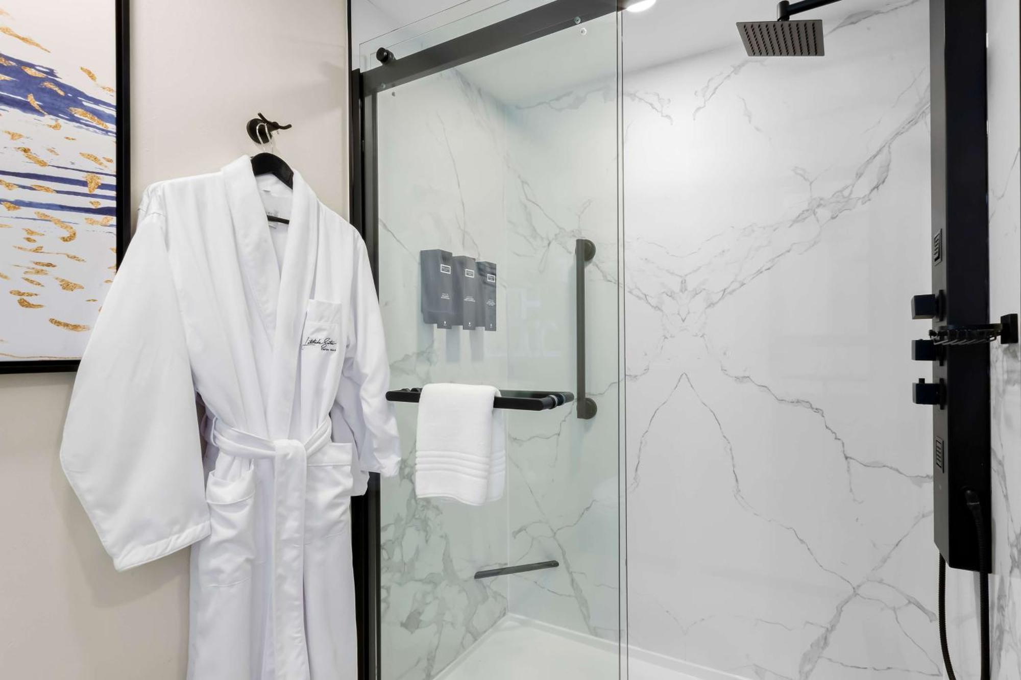 Latitude Suites Tinton Falls Eatontown - BW Premier Collection Exteriör bild
