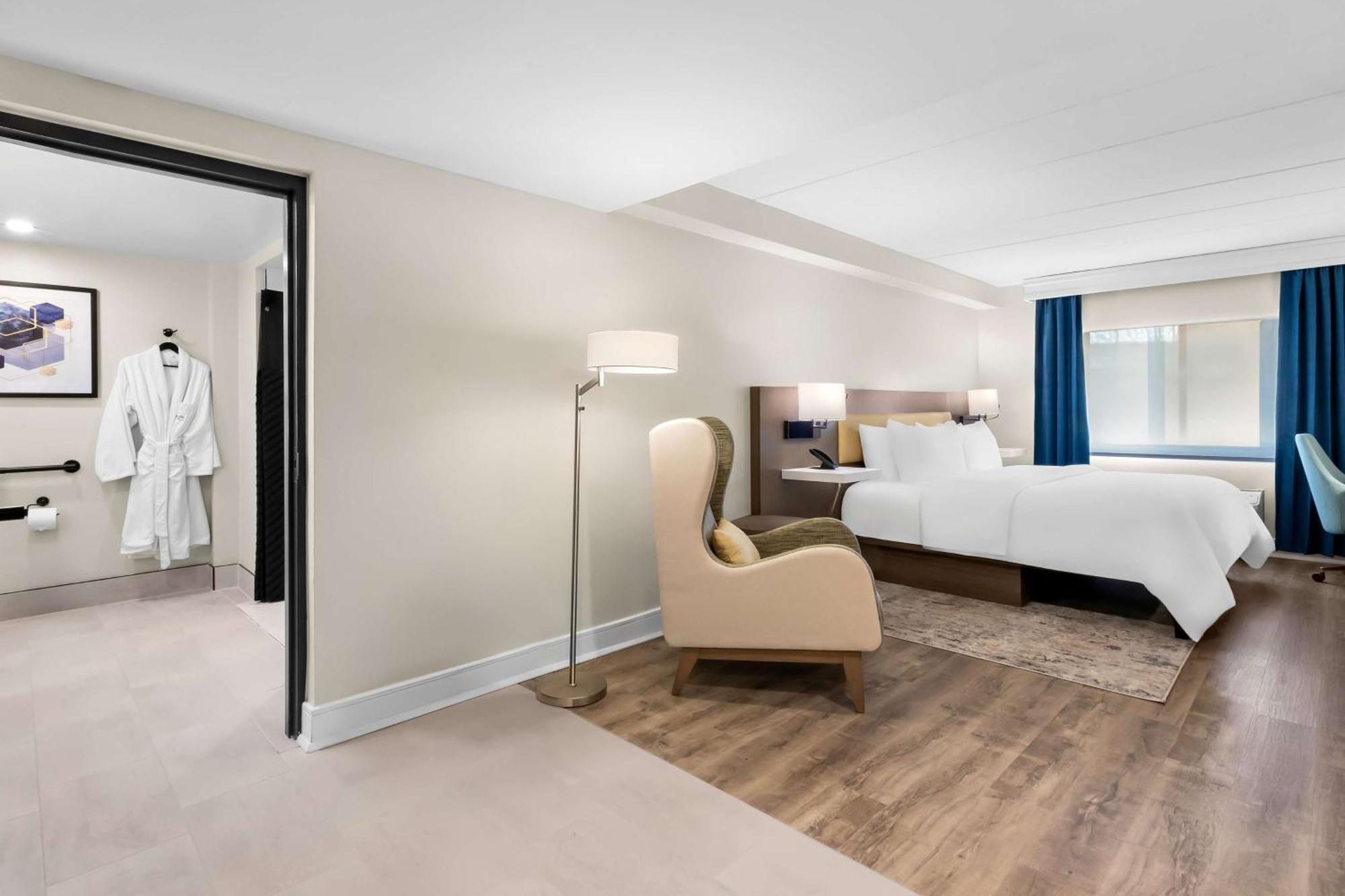Latitude Suites Tinton Falls Eatontown - BW Premier Collection Exteriör bild