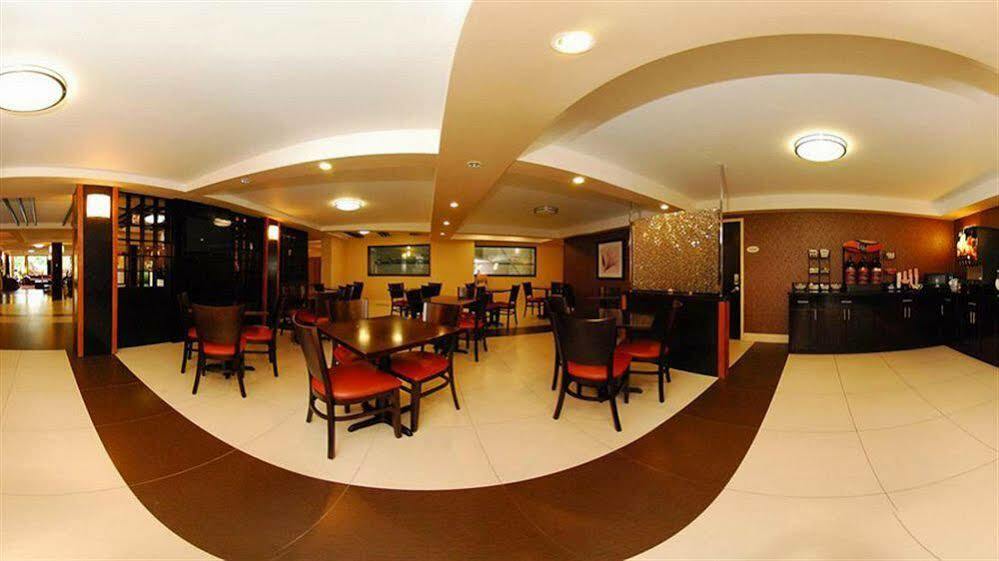 Latitude Suites Tinton Falls Eatontown - BW Premier Collection Exteriör bild