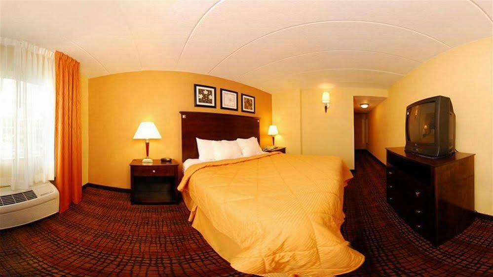 Latitude Suites Tinton Falls Eatontown - BW Premier Collection Exteriör bild